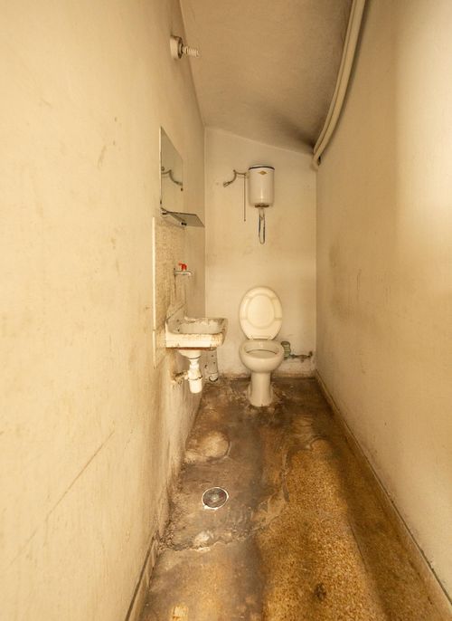 secondary image