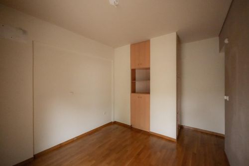 secondary image
