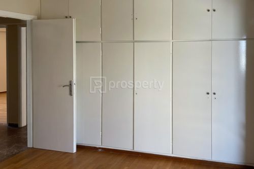 secondary image