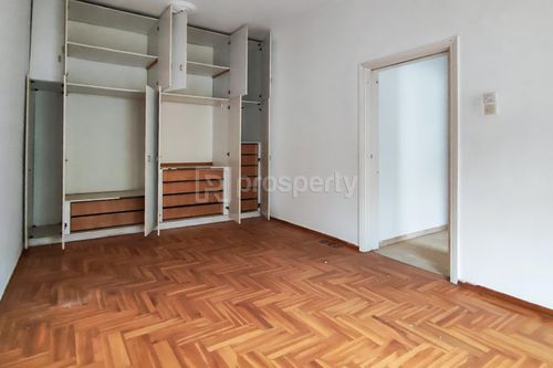 secondary image