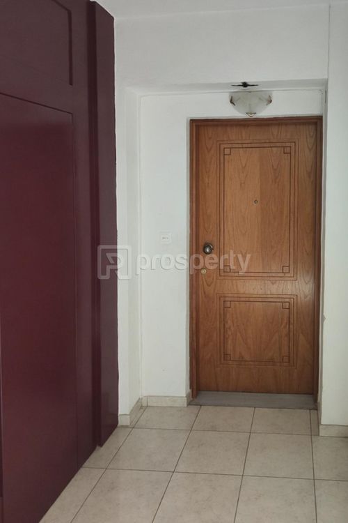 secondary image