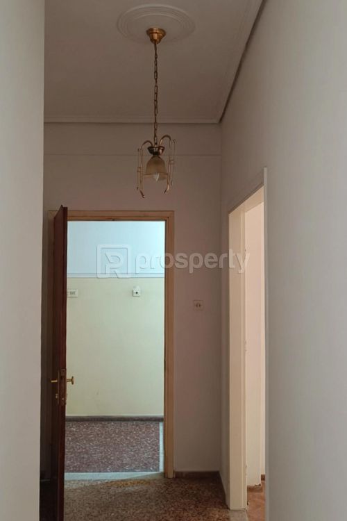 secondary image