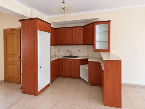 secondary image