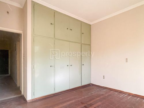 secondary image