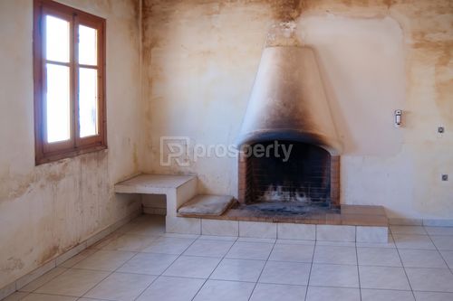 secondary image