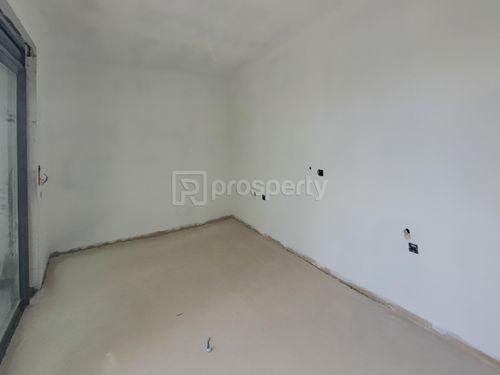 secondary image