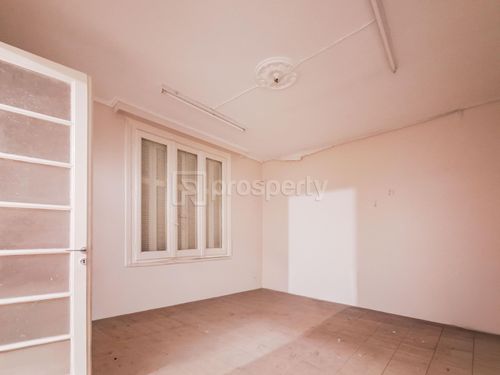 secondary image