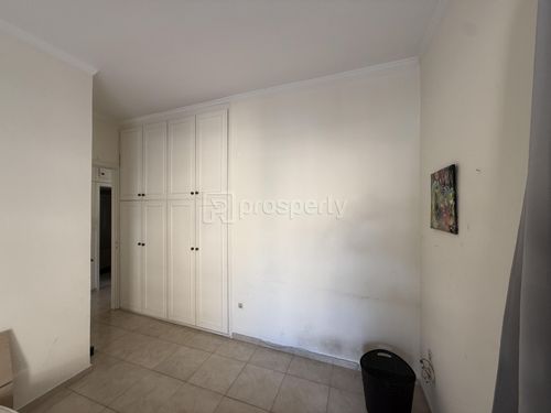 secondary image