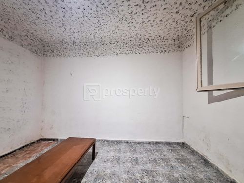 secondary image