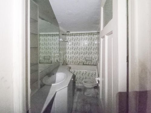 secondary image