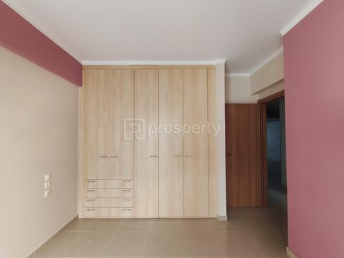 secondary image