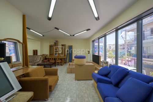 secondary image