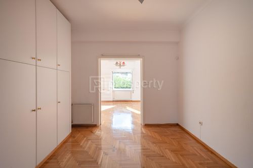 secondary image