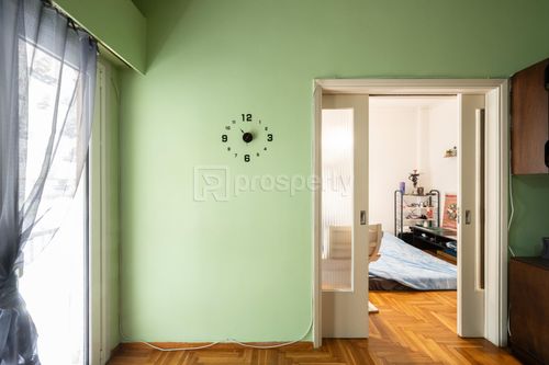 secondary image