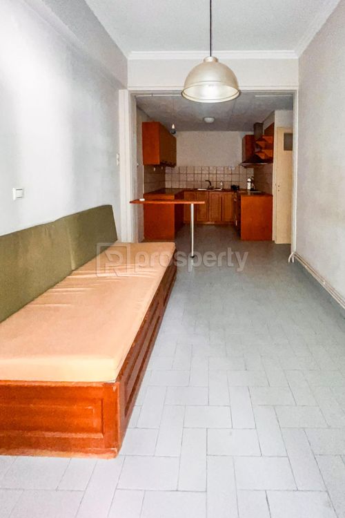 secondary image
